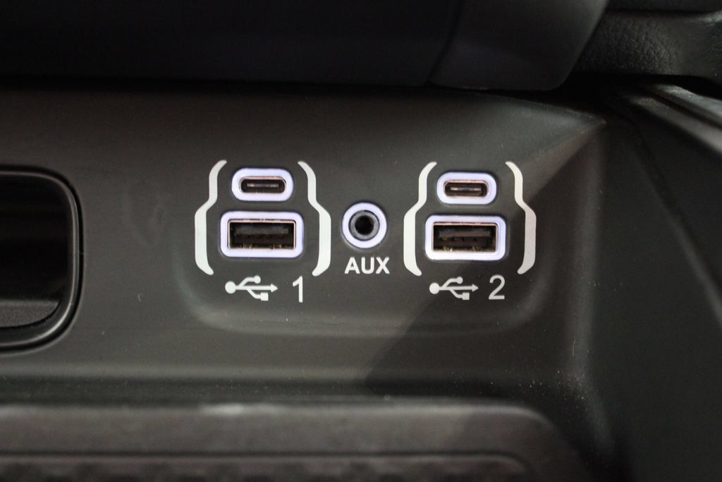 Used 2023 RAM 1500 Big Horn AWD/4WD image 19