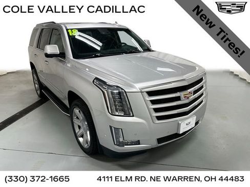 Used 2018 Cadillac Escalade Luxury image 1