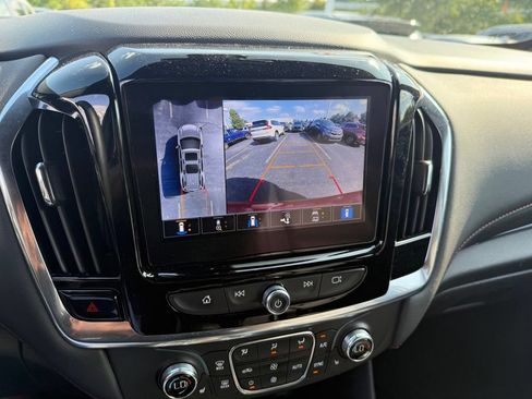 Used 2023 Chevrolet Traverse RS w/ LPO, Floor Liner Package AWD/4WD image 13