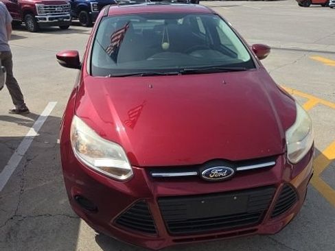 Used 2014 Ford Focus SE FWD image 42