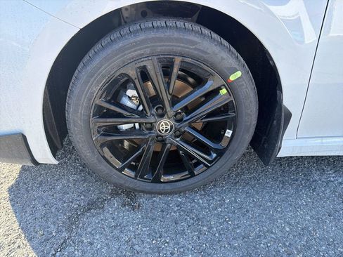 New 2026 Toyota Camry SE image 5