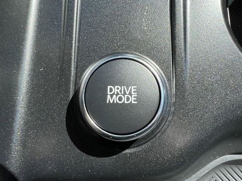 New 2026 Ford Explorer ST image 39