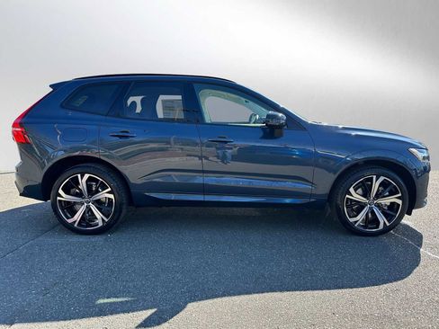 New 2025 Volvo XC60 B5 Ultra w/ Protection Package Premier image 6