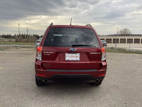 Used 2012 Subaru Forester 2.5X Limited AWD/4WD image 7