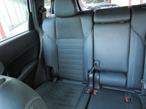 Used 2022 Mitsubishi Outlander SE image 12