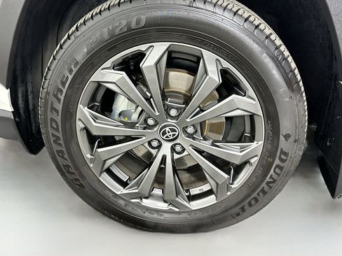 Used 2024 Toyota RAV4 Limited w/ Advanced Technology Package AWD/4WD image 33