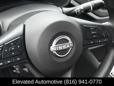 Used 2025 Nissan Altima 2.5 S FWD image 12