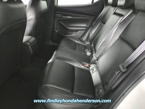 Used 2020 MAZDA MAZDA3 Hatchback image 15