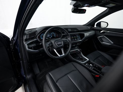 Certified 2023 Audi Q3 2.0T Premium Plus w/ Premium Plus Package AWD/4WD image 10