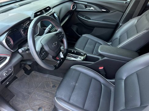 Used 2021 Chevrolet TrailBlazer RS w/ Technology Package AWD/4WD image 9