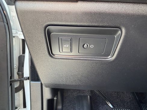 Used 2020 Land Rover Range Rover HSE AWD/4WD image 26