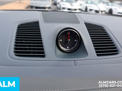 Used 2023 Porsche Cayenne S Platinum w/ Assistance Package image 32