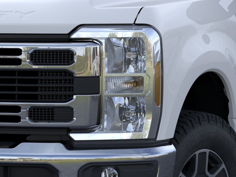 New 2025 Ford F250 XLT w/ 360-Degree Camera Package AWD/4WD image 40