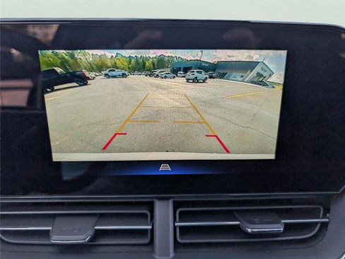 New 2026 Chevrolet Trax LT w/ Driver Confidence Package FWD image 35