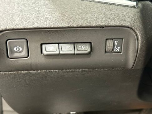 Used 2023 Buick Enclave Avenir w/ Avenir Technology Package AWD/4WD image 37