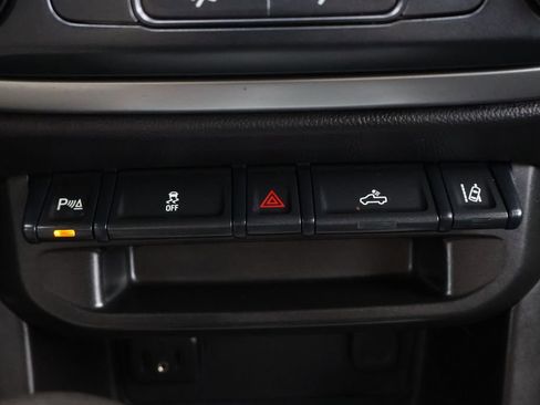 Certified 2022 Chevrolet Colorado LT w/ Fleet Safety Package image 29