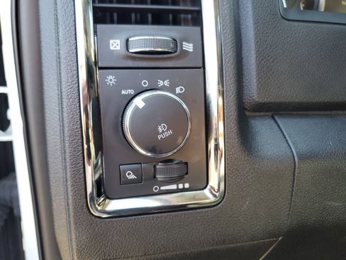 Used 2018 RAM 2500 Laramie w/ Sport Appearance Group image 11