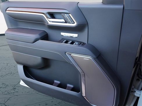 New 2026 GMC Sierra 1500 Denali w/ Denali Reserve Package image 30