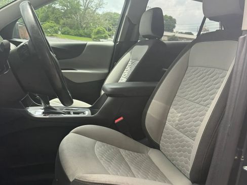 Used 2019 Chevrolet Equinox LT AWD/4WD image 5