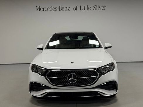 Used 2024 Mercedes-Benz E 350 4MATIC Sedan image 9