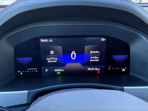 Used 2023 Volkswagen Atlas Cross Sport SE image 25