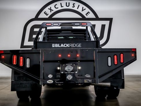 Used 2024 RAM 3500 SLT w/ Quick Order Package 2YG SLT image 10