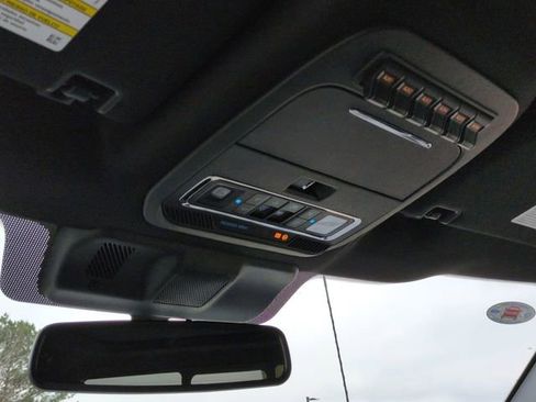 New 2026 Ford F250 Platinum image 22