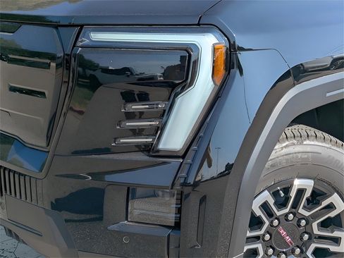 New 2026 GMC Sierra EV Elevation image 29