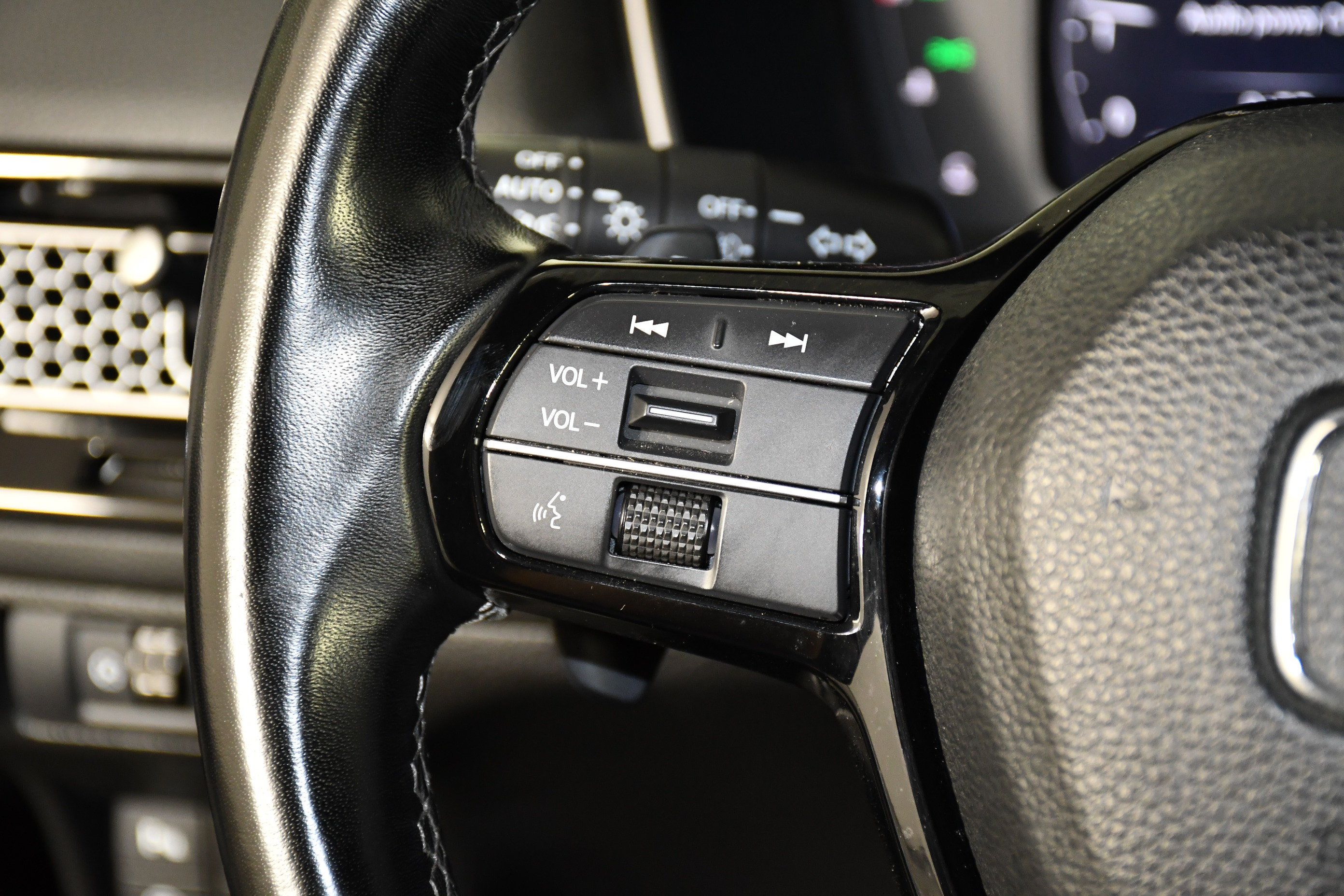 Certified 2024 Honda Civic Sport Touring image 14