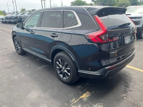 Used 2026 Honda CR-V EX-L image 4