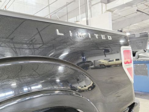 Used 2013 Ford F150 Limited image 10