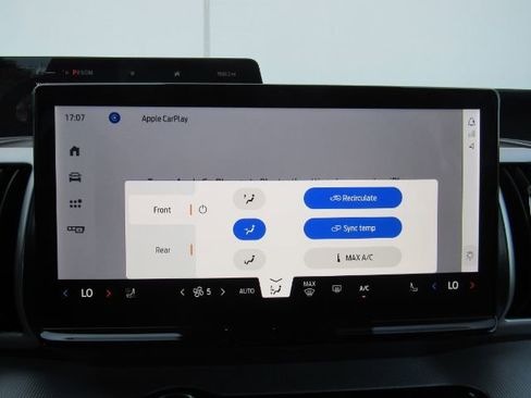 Used 2025 Ford Expedition Active image 59