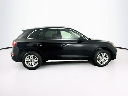 Used 2022 Audi Q5 2.0T Premium w/ Convenience Package AWD/4WD image 10