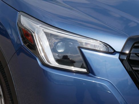 Used 2023 Subaru Forester AWD/4WD image 16