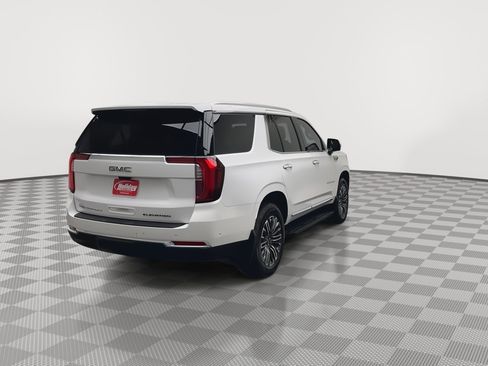 Certified 2025 GMC Yukon Elevation w/ LPO, Elevation Black Package AWD/4WD image 42