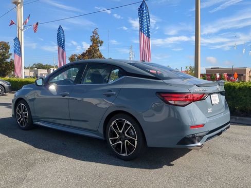 New 2025 Nissan Sentra SR w/ SR Premium Package image 6