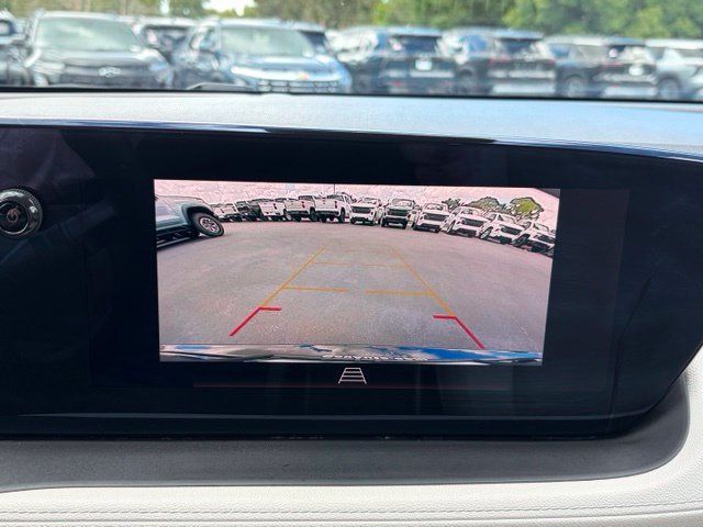 Used 2024 Buick Encore GX Sport Touring FWD image 24