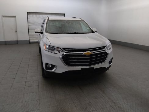 Used 2020 Chevrolet Traverse LT w/ Driver Confidence II Package AWD/4WD image 14