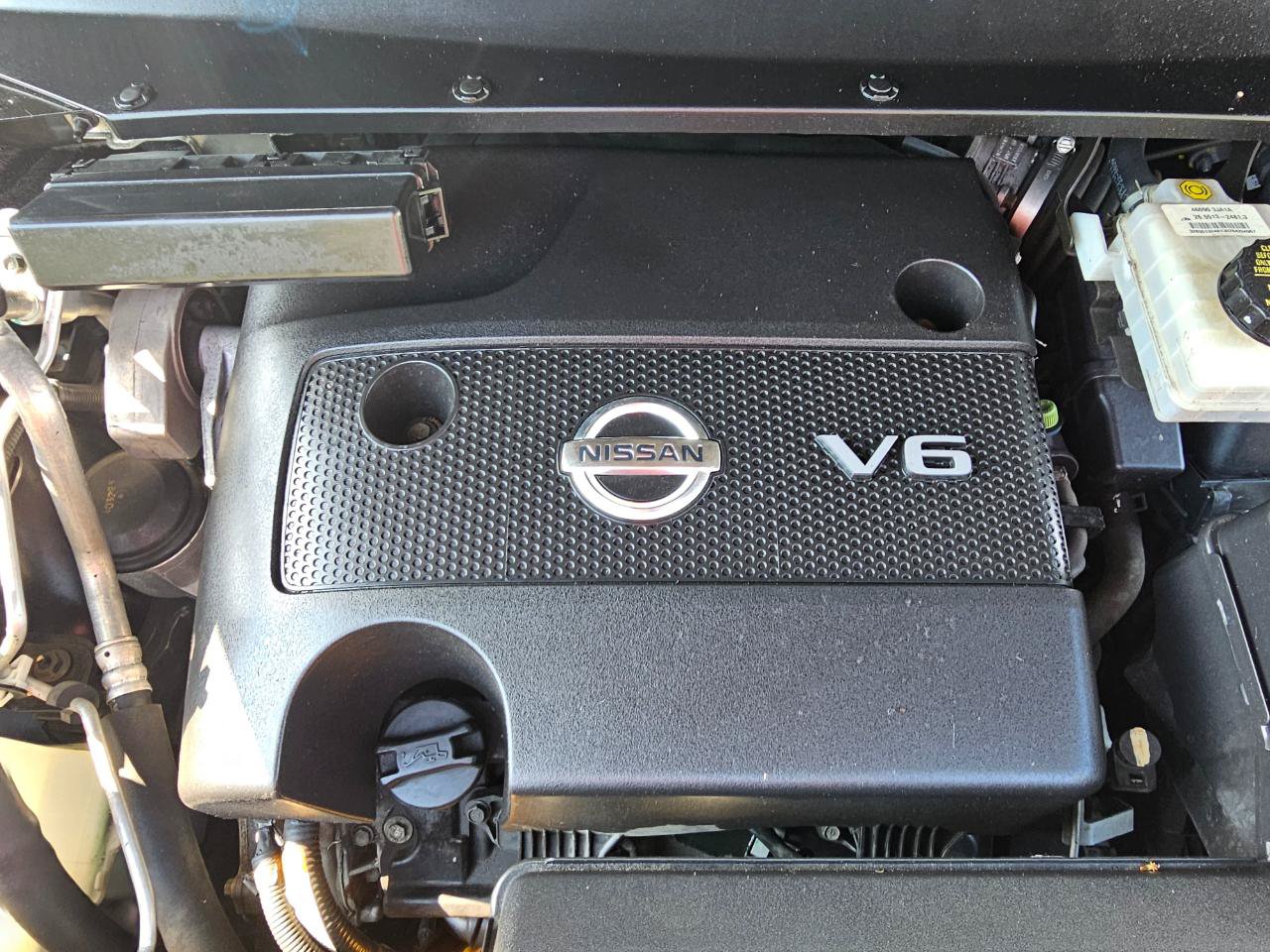 Used 2014 Nissan Pathfinder Platinum w/ Platinum Premium Package FWD image 30