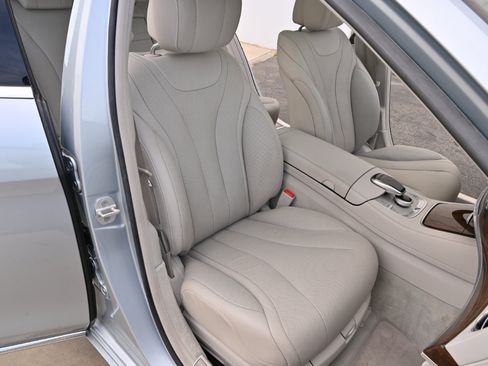 Used 2015 Mercedes-Benz S 550 Sedan image 15