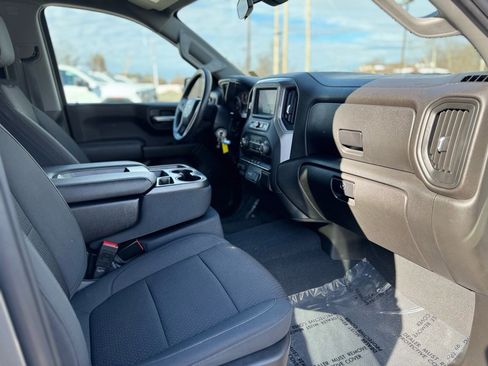 Used 2021 Chevrolet Silverado 1500 Custom w/ LPO, Dark Essentials Package image 10