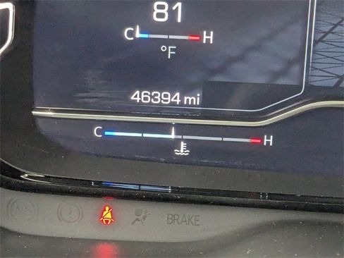 Used 2024 GMC Yukon Denali image 31