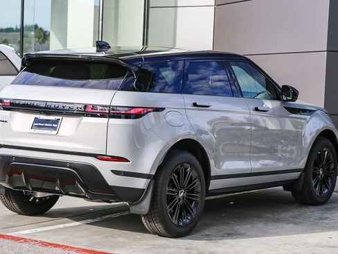 New 2026 Land Rover Range Rover Evoque S image 5