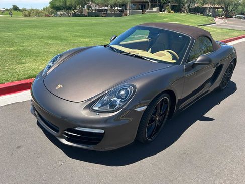 Used 2014 Porsche Boxster S RWD image 2