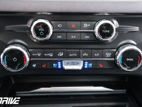 Used 2026 Ford F350 Platinum image 32