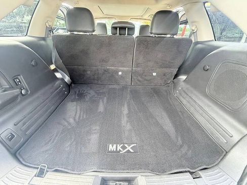 Used 2014 Lincoln MKX FWD w/ Equipment Group 102A image 18