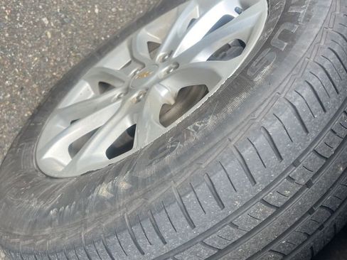 Used 2020 Chevrolet Equinox LT image 7