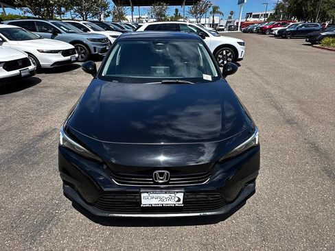 Used 2023 Honda Civic EX image 3