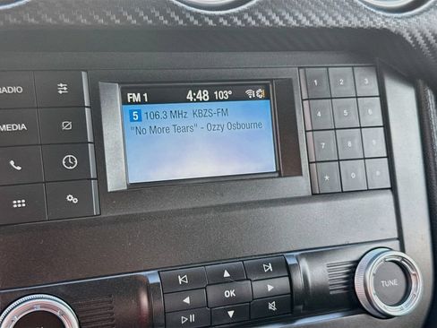 Used 2019 Ford Mustang Coupe RWD image 14