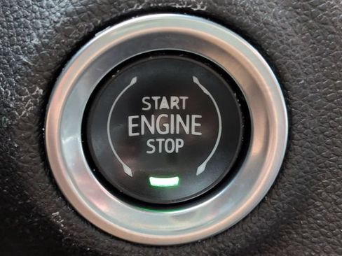 Used 2020 Chevrolet Silverado 1500 LT Trail Boss AWD/4WD image 27